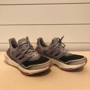 EUC Adidas Ultraboost 7.5